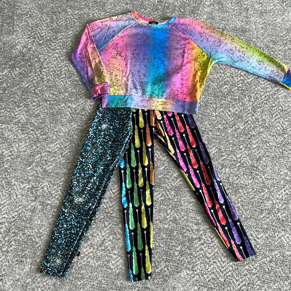 Terez bundle- 2 pairs of leggings and top
